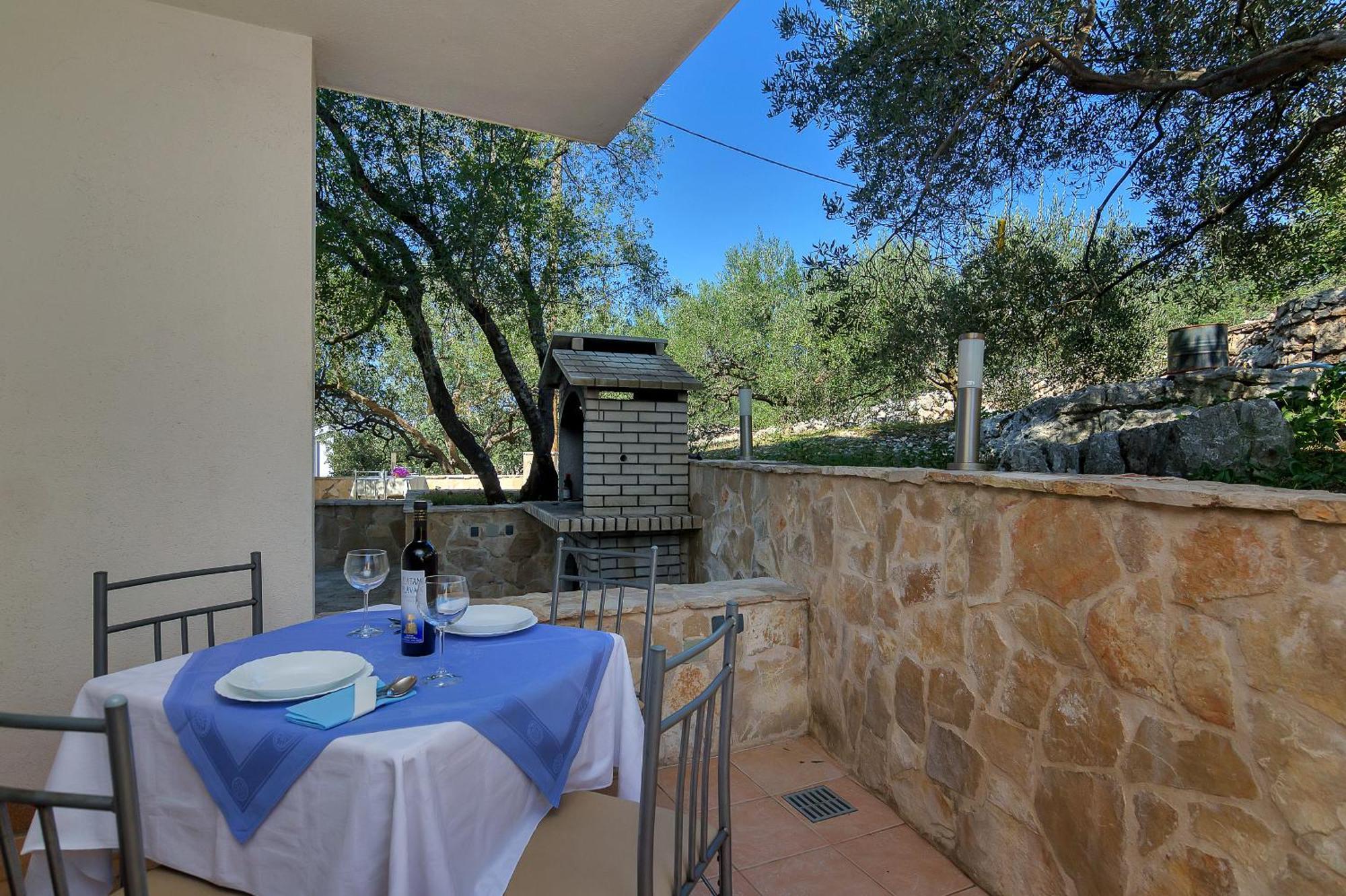 Apartmani Cico Gdinj Exterior foto