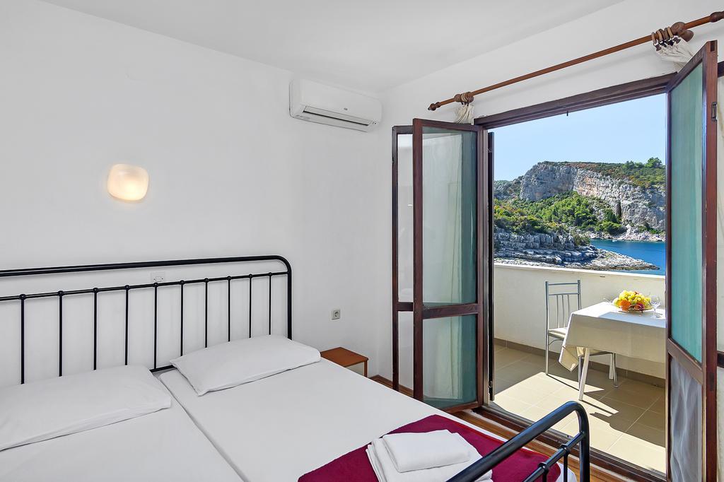 Apartmani Cico Gdinj Exterior foto